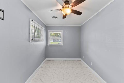 Tiny photo for 2119 N Nevada Avenue, Davenport, IA 52804 (MLS # 12762766)