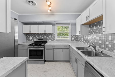 Tiny photo for 2119 N Nevada Avenue, Davenport, IA 52804 (MLS # 12762766)