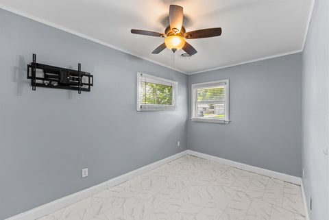Tiny photo for 2119 N Nevada Avenue, Davenport, IA 52804 (MLS # 12762766)