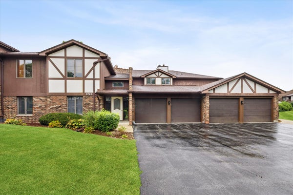 9744 MILL DR E APT E1, PALOS PARK, IL 60464 - Image 6e7e229226ae168d45a42e49d06b168b/3508908217