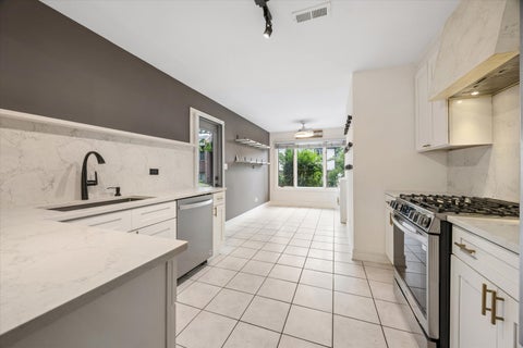 Tiny photo for 9744 Mill Drive #E1, Palos Park, IL 60464 (MLS # 12756642)