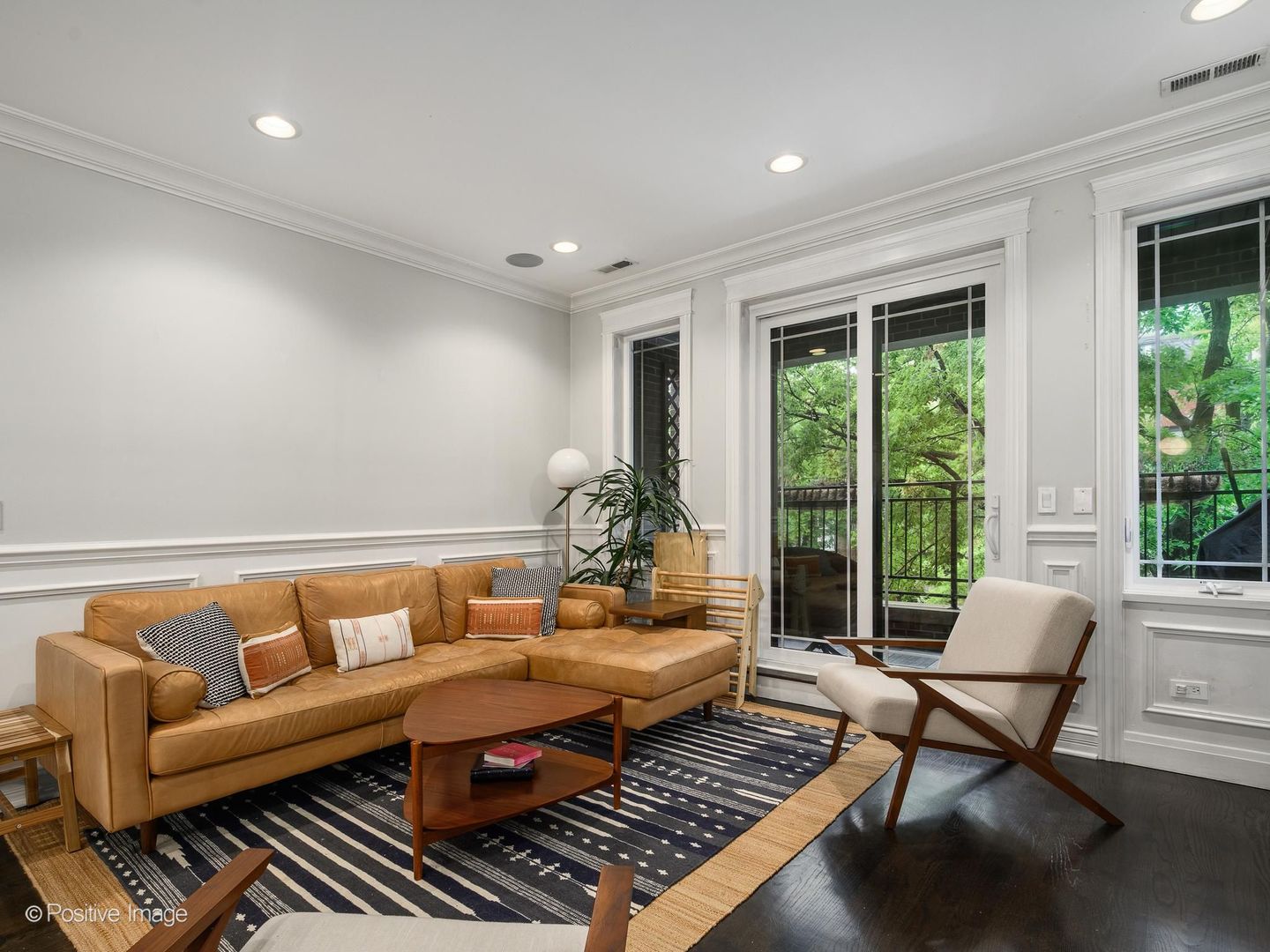 847 W Diversey Parkway 2E