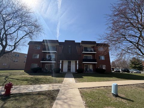 Photo of 12620 S Alpine Drive #9, Alsip, IL 60803 (MLS # 12602886)