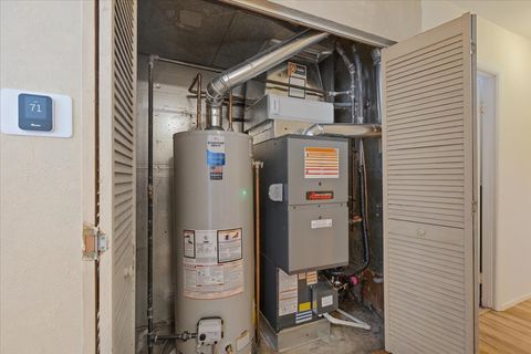 Tiny photo for 660 Flagstaff Lane, Hoffman Estates, IL 60169 (MLS # 12595352)