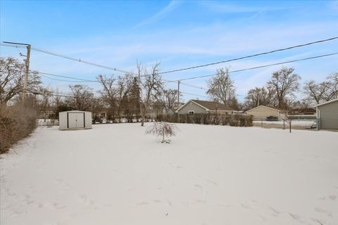 Tiny photo for 660 Flagstaff Lane, Hoffman Estates, IL 60169 (MLS # 12595352)