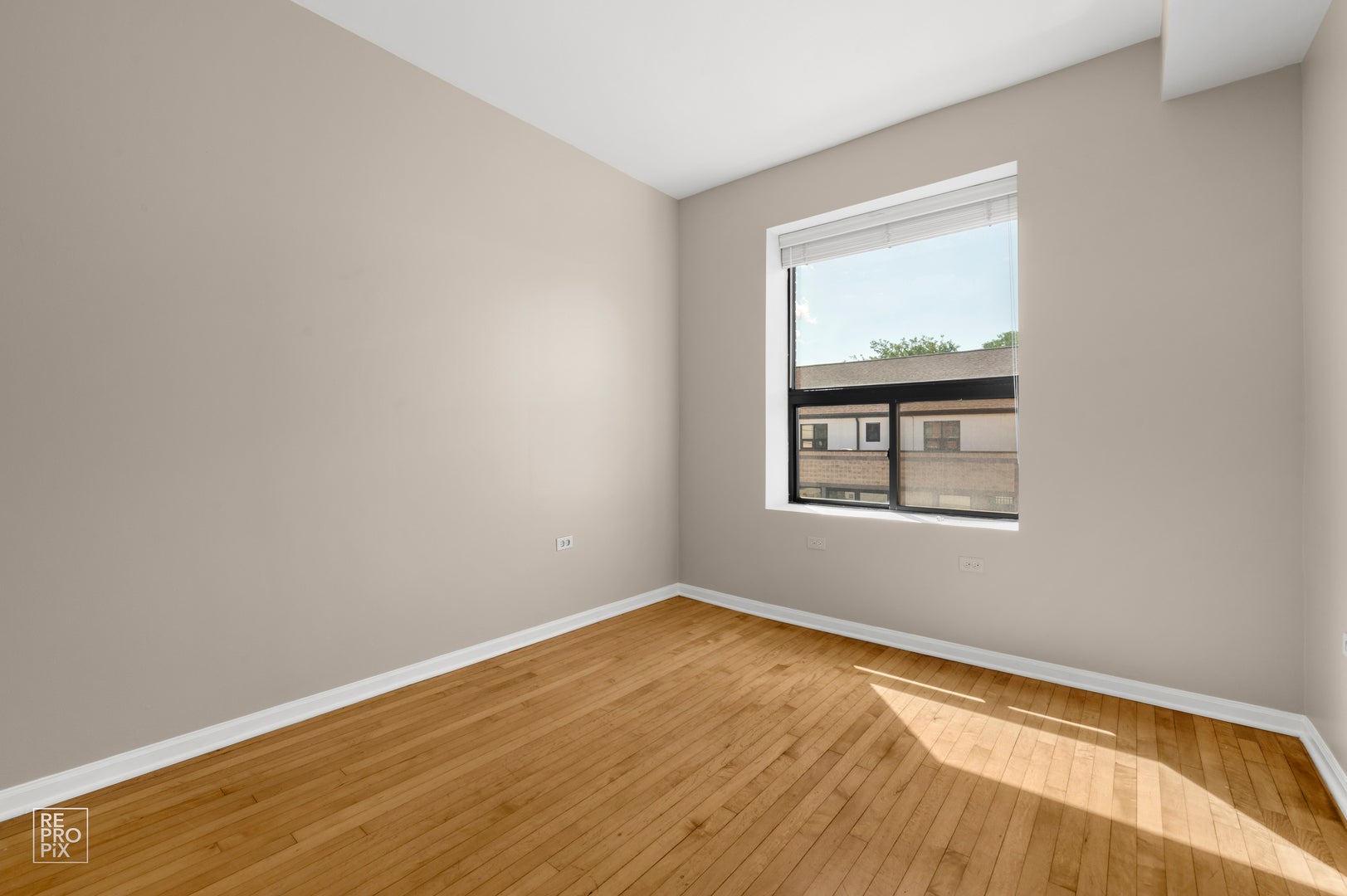 1904 W North Avenue 2