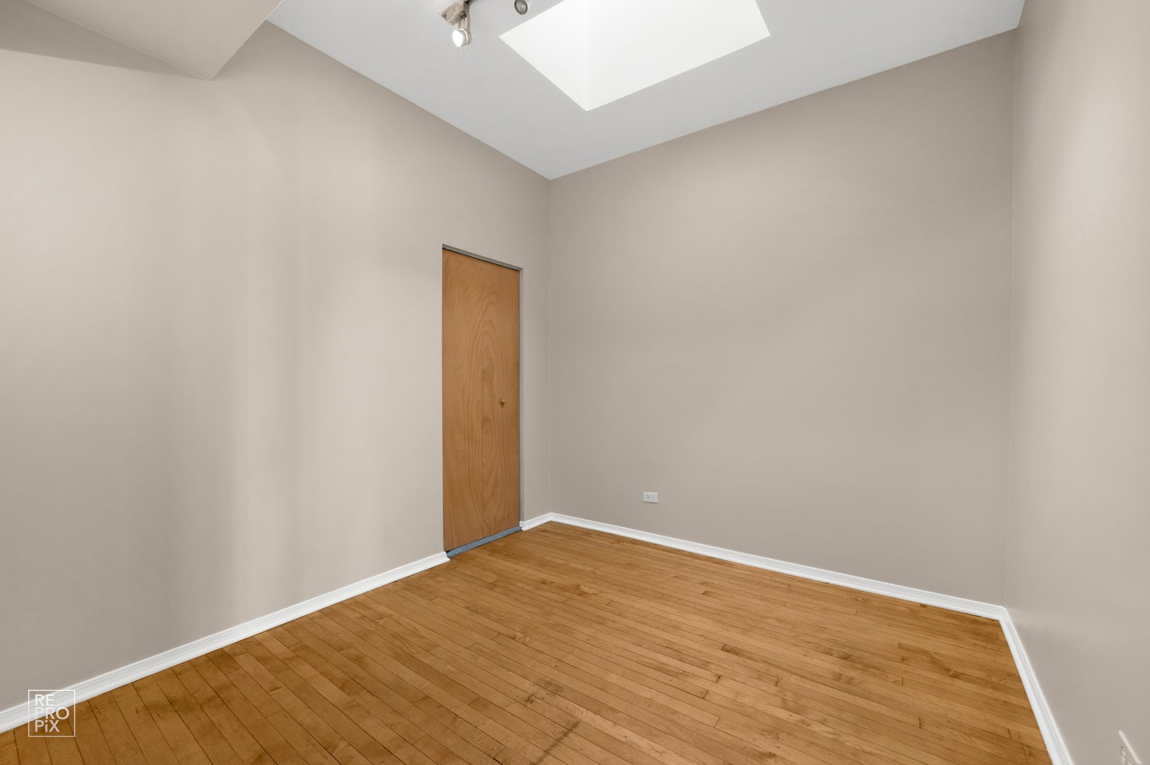 1904 W North Avenue 2