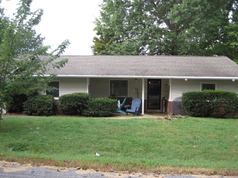 Photo of 913 Peony Drive, Belleville, IL 62220 (MLS # 12769058)