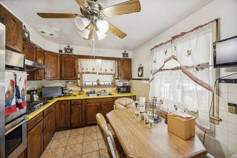 Tiny photo for 5240 W Gladys Avenue, Chicago, IL 60644 (MLS # 12526376)