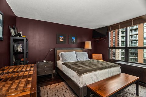 Tiny photo for 899 S Plymouth Court #2108, Chicago, IL 60605 (MLS # 12394448)