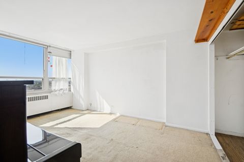 Tiny photo for 3950 N Lake Shore Drive #2125, Chicago, IL 60613 (MLS # 12487880)