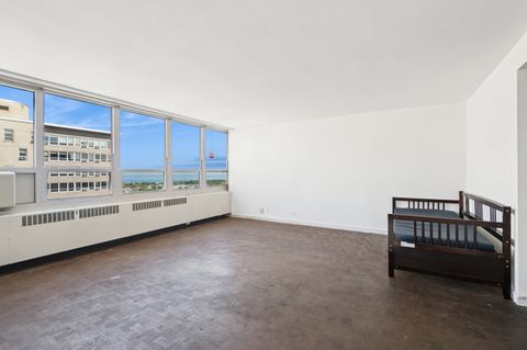 Tiny photo for 3950 N Lake Shore Drive #2125, Chicago, IL 60613 (MLS # 12487880)