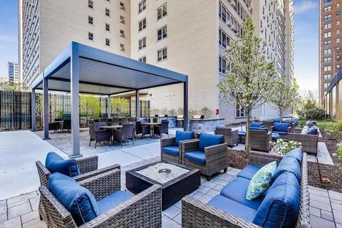 Tiny photo for 3950 N Lake Shore Drive #2125, Chicago, IL 60613 (MLS # 12487880)