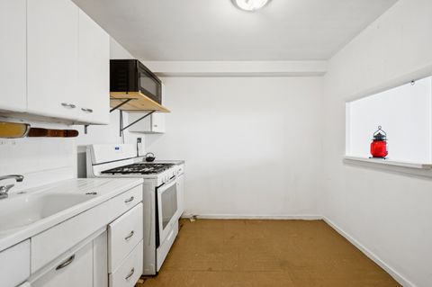 Tiny photo for 3950 N Lake Shore Drive #2125, Chicago, IL 60613 (MLS # 12487880)