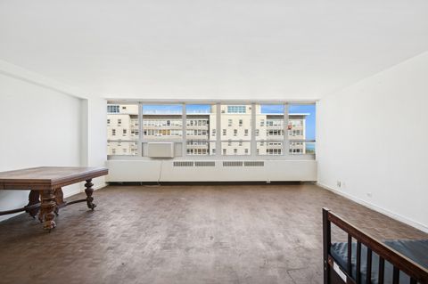 Tiny photo for 3950 N Lake Shore Drive #2125, Chicago, IL 60613 (MLS # 12487880)