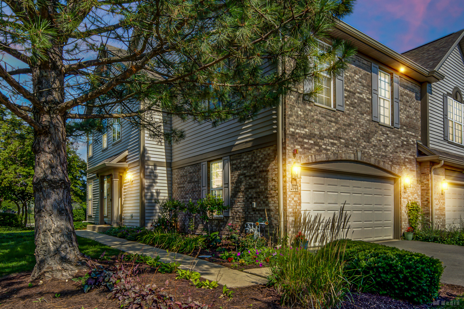 2044 Ivy Ridge Drive 0