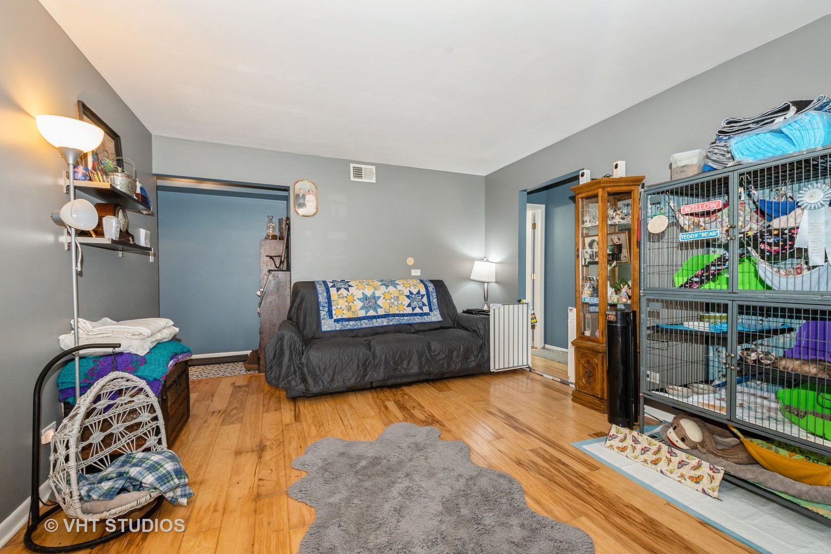 8473 Archer Avenue 204