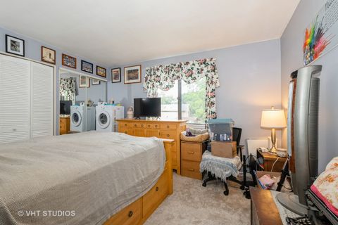Tiny photo for 8473 Archer Avenue #204, Willow Springs, IL 60480 (MLS # 12388161)