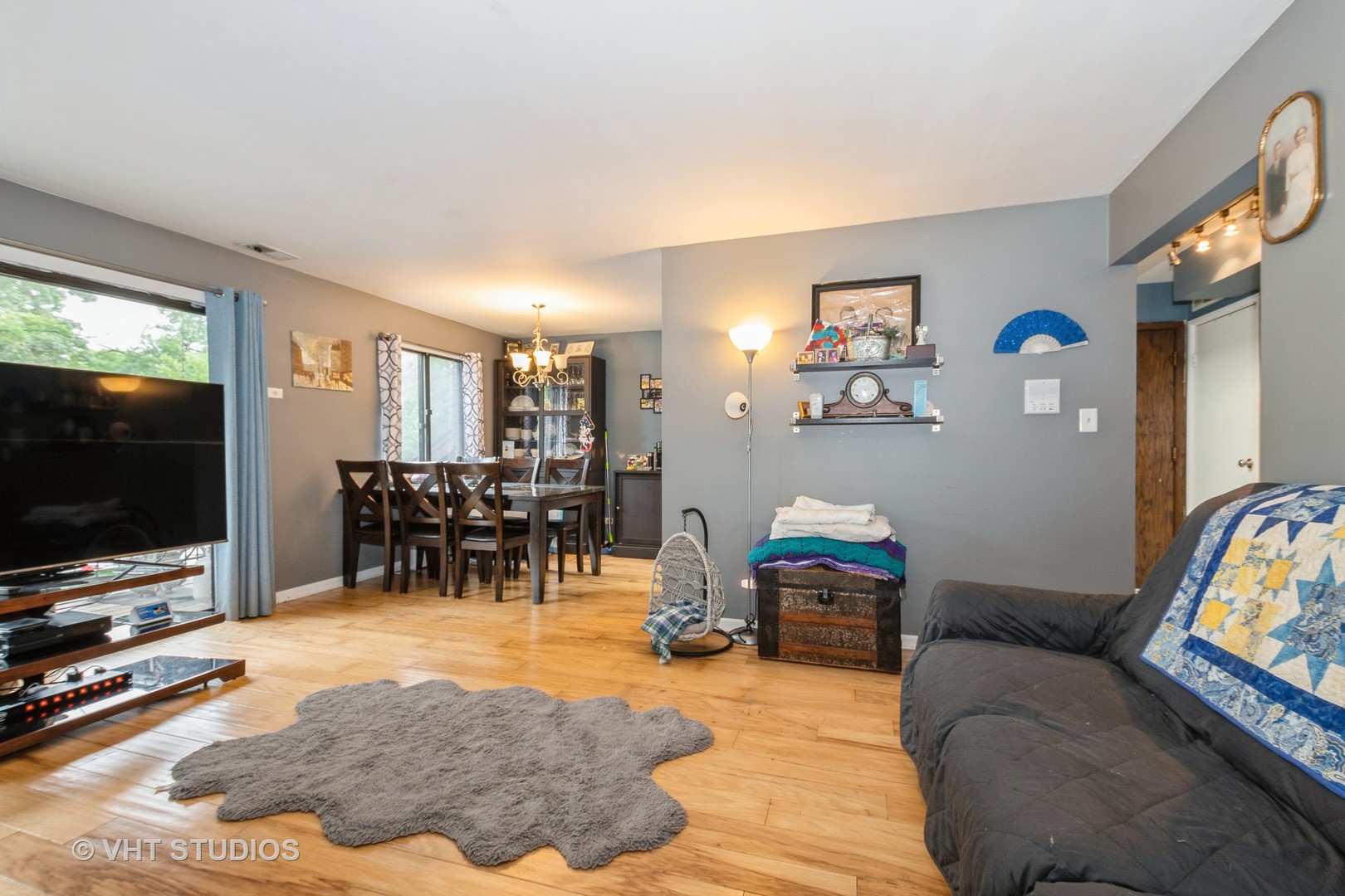 8473 Archer Avenue 204