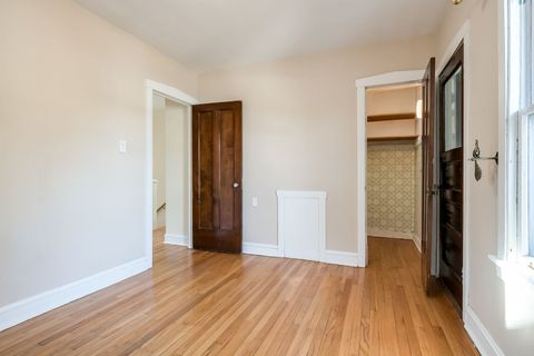 Tiny photo for 1160 S Cuyler Avenue, Oak Park, IL 60304 (MLS # 12494676)