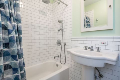 Tiny photo for 1160 S Cuyler Avenue, Oak Park, IL 60304 (MLS # 12494676)