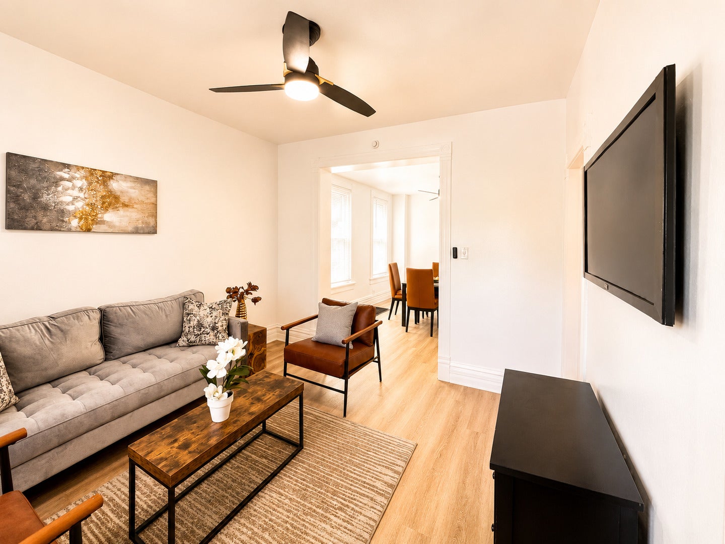 706 W 81st Street