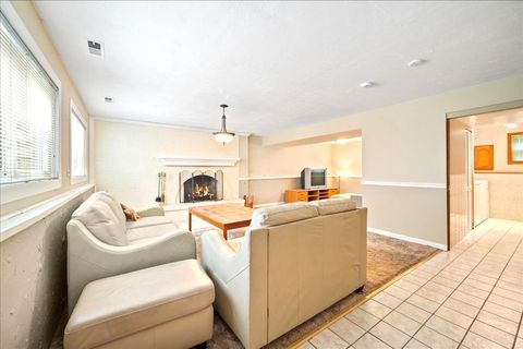 Tiny photo for 1110 Hunter Street, Lombard, IL 60148 (MLS # 12503181)