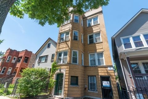 2444 N Campbell Avenue 2 Chicago IL 60647