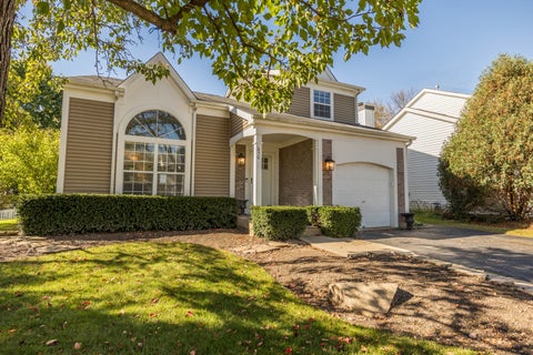 Photo of 650 Sandwedge Place, Gurnee, IL 60031 (MLS # 12789505)
