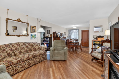 Tiny photo for 964 S 3rd Avenue, Des Plaines, IL 60016 (MLS # 12747179)