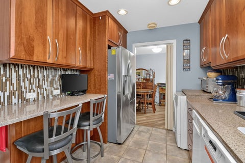 Tiny photo for 964 S 3rd Avenue, Des Plaines, IL 60016 (MLS # 12747179)