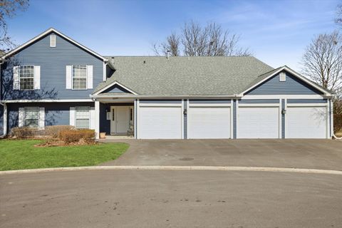 2245 PETWORTH Court 202C Naperville IL 60565