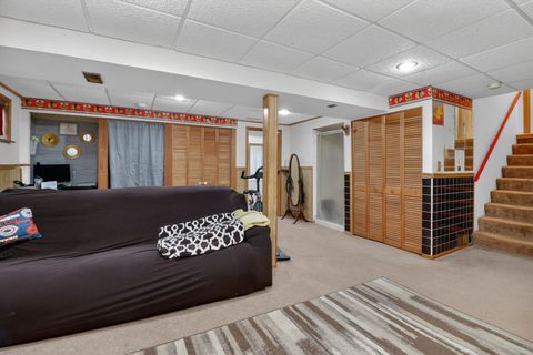 Tiny photo for 1001 Oak Ridge Drive, Streamwood, IL 60107 (MLS # 12625513)