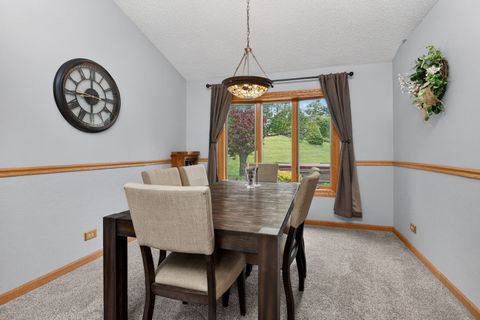 Tiny photo for 1001 Oak Ridge Drive, Streamwood, IL 60107 (MLS # 12625513)