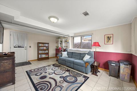 Tiny photo for 865 Magnolia Circle, Lombard, IL 60148 (MLS # 12535300)