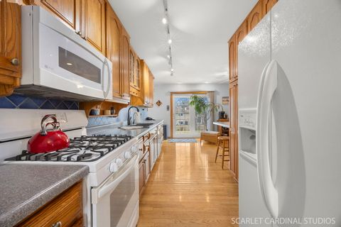 Tiny photo for 865 Magnolia Circle, Lombard, IL 60148 (MLS # 12535300)