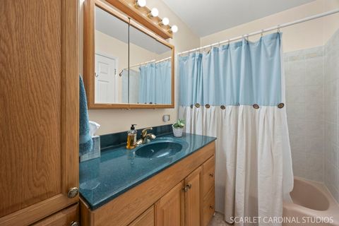 Tiny photo for 865 Magnolia Circle, Lombard, IL 60148 (MLS # 12535300)