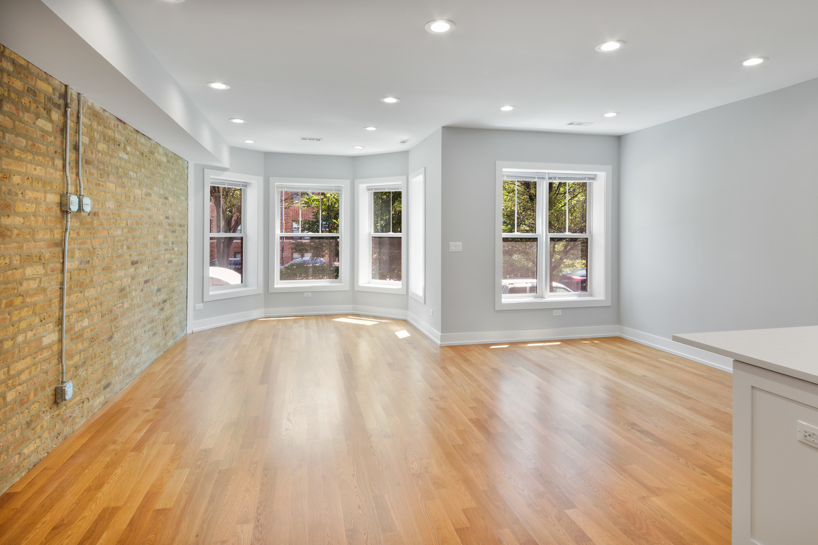 4624 N Ashland Avenue 2S