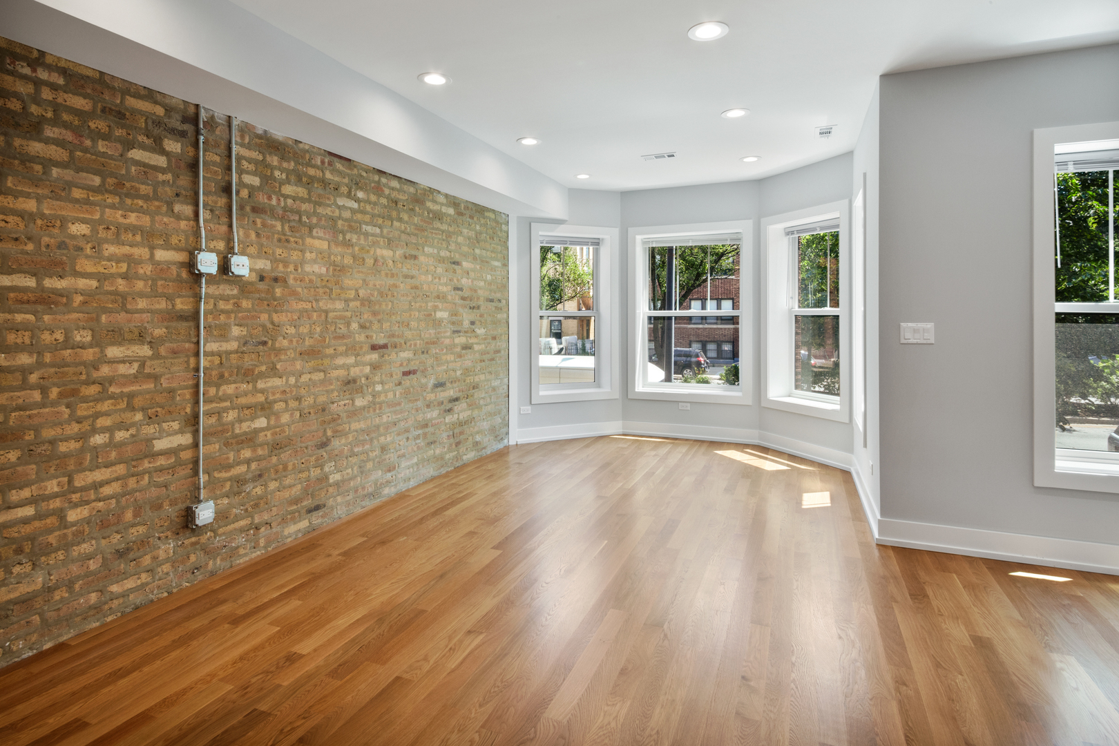 4624 N Ashland Avenue 2S