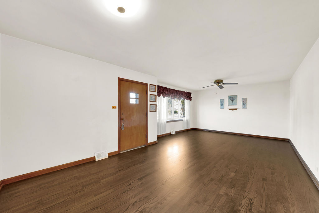 6629 W 83rd Street