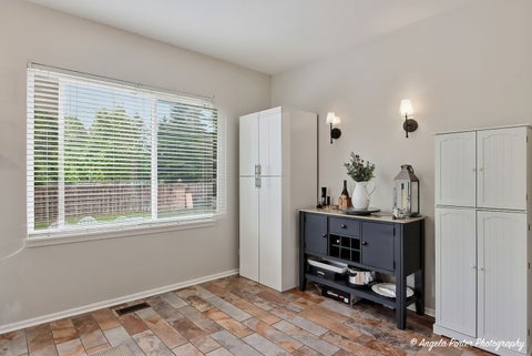 Tiny photo for 422 W Savoy Drive, Round Lake, IL 60073 (MLS # 12672341)