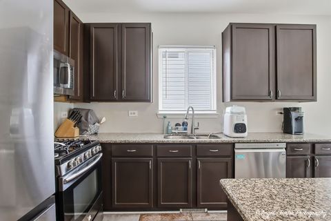 Tiny photo for 422 W Savoy Drive, Round Lake, IL 60073 (MLS # 12672341)