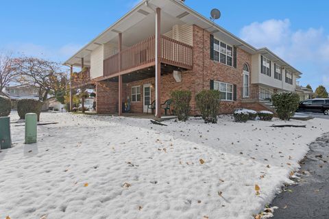 Tiny photo for 5356 W Dixie Drive #5356, Alsip, IL 60803 (MLS # 12513916)