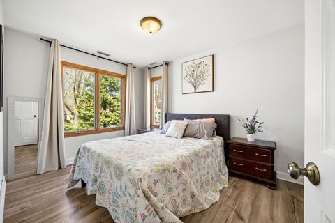 Tiny photo for 2203 Eastman Street, Rolling Meadows, IL 60008 (MLS # 12625724)