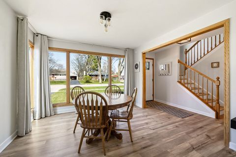 Tiny photo for 2203 Eastman Street, Rolling Meadows, IL 60008 (MLS # 12625724)