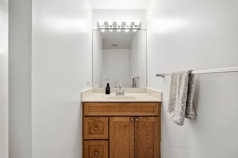 Tiny photo for 2203 Eastman Street, Rolling Meadows, IL 60008 (MLS # 12625724)