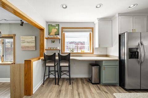 Tiny photo for 2203 Eastman Street, Rolling Meadows, IL 60008 (MLS # 12625724)