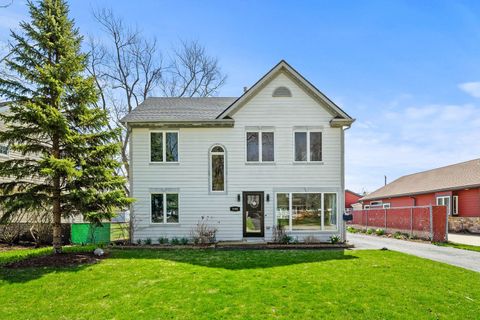 Photo of 2203 Eastman Street, Rolling Meadows, IL 60008 (MLS # 12625724)