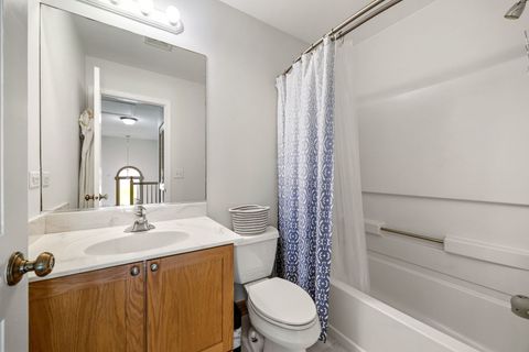 Tiny photo for 2203 Eastman Street, Rolling Meadows, IL 60008 (MLS # 12625724)