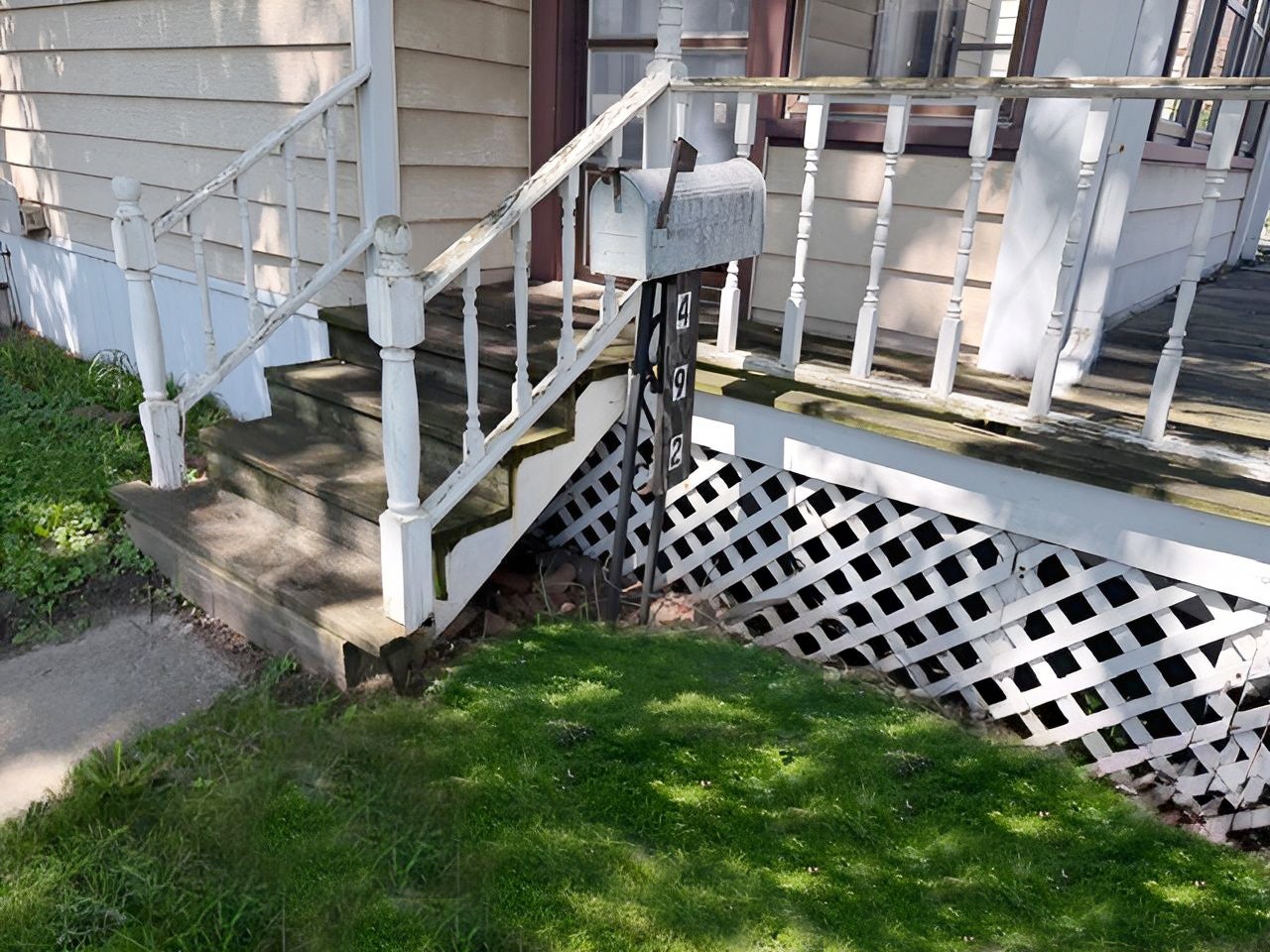 492 Freeland Avenue